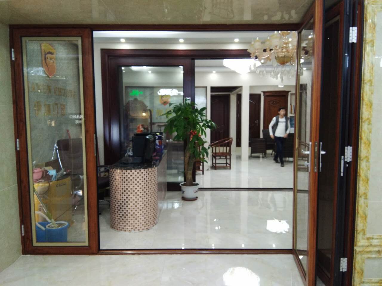 深圳伊加门窗有限公司